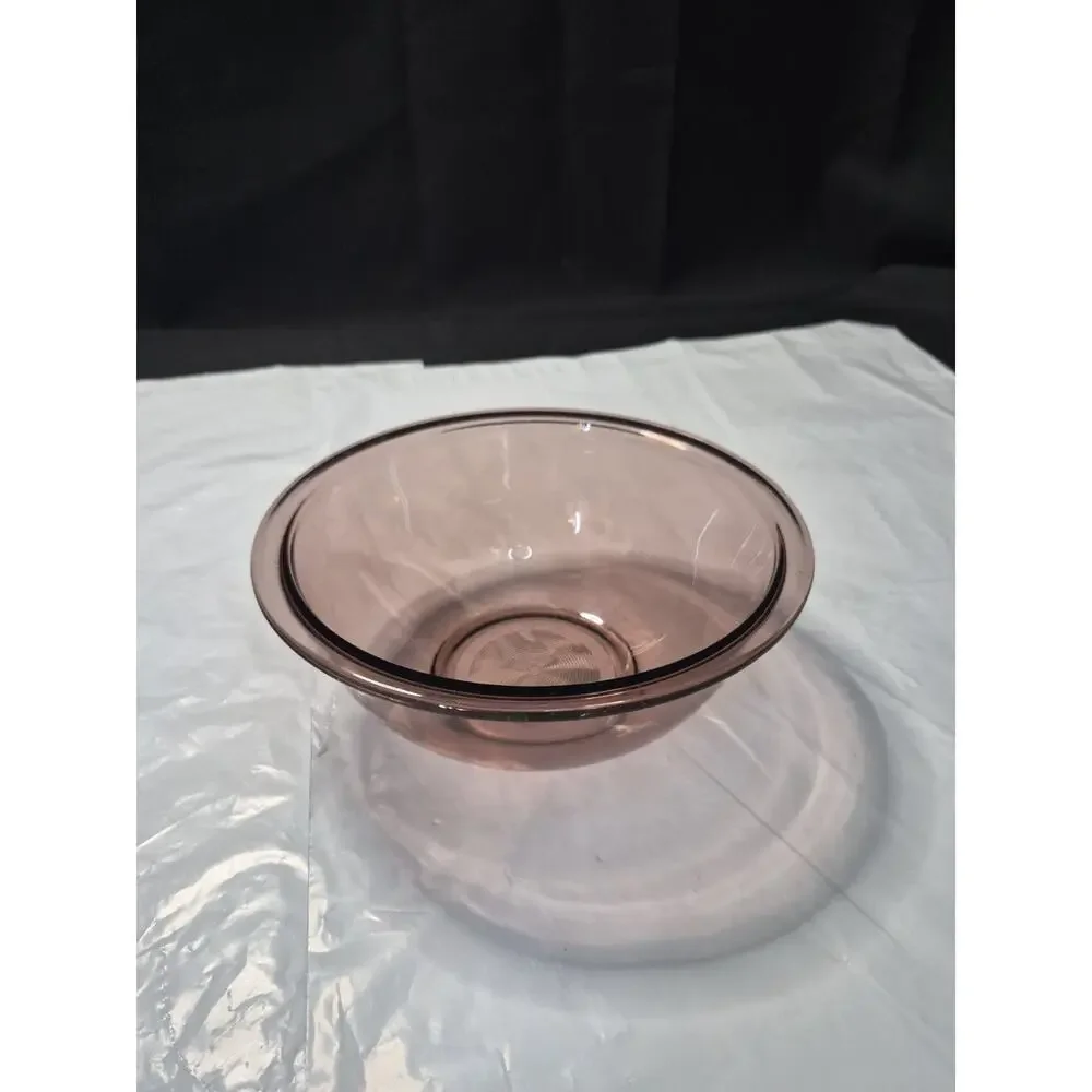 Pyrex Corning Cranberry Purple Red mixing Backing Dish USA Made.. No Chips.